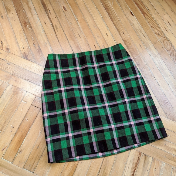 Express Green Plaid Mini skirt - Picture 5 of 6